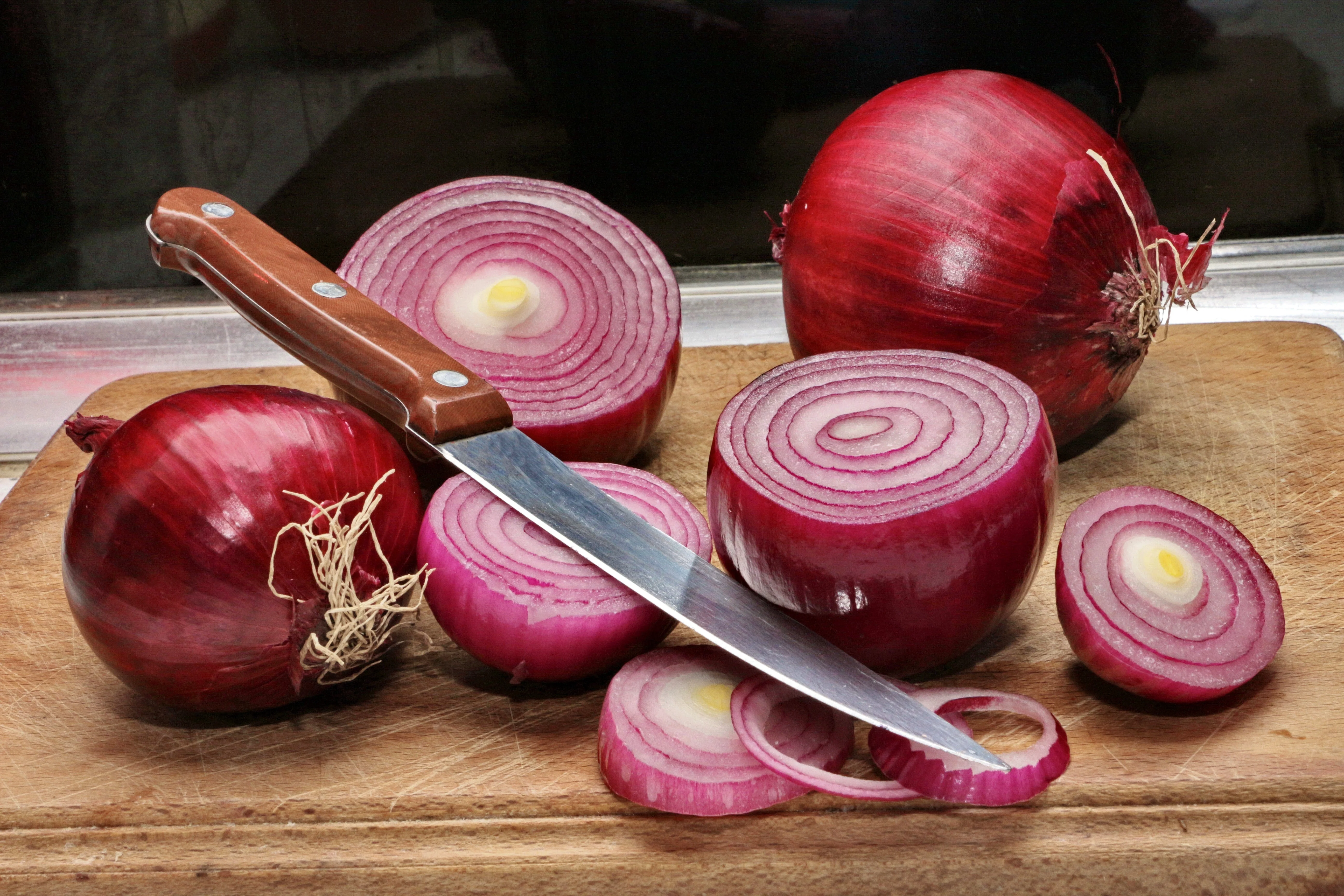 250 RED CREOLE ONION Spicy Cajun Short Day Allium Cepa Vegetable Seeds - Image 2