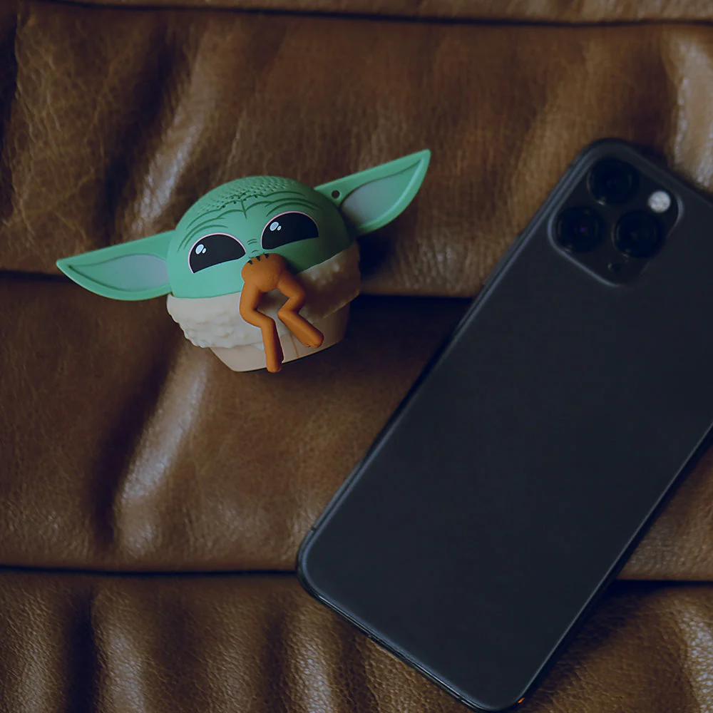 Grogu with Snack - The Mandalorian - Image 2